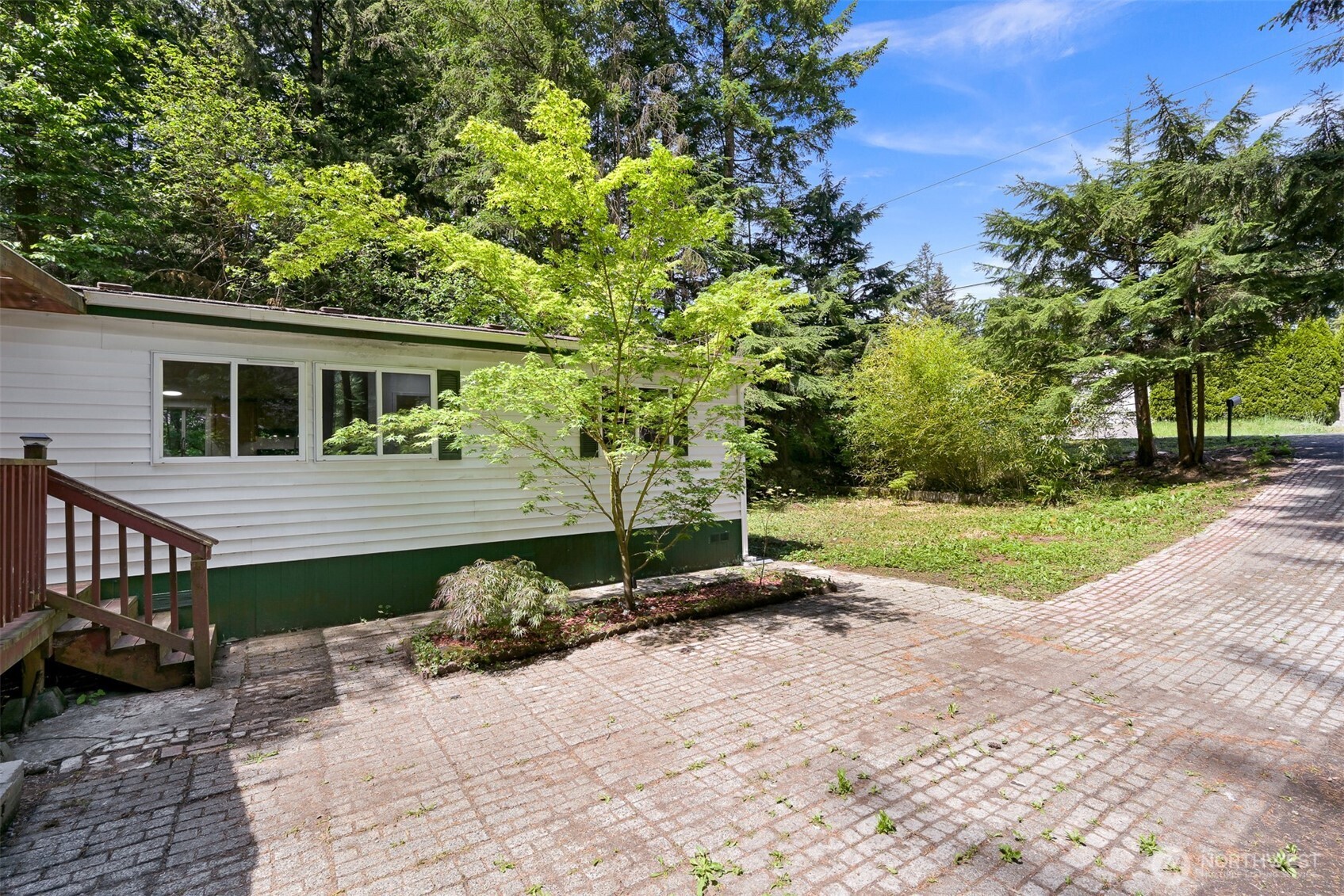 8331 Golden Valley Drive Maple Falls WA 98266