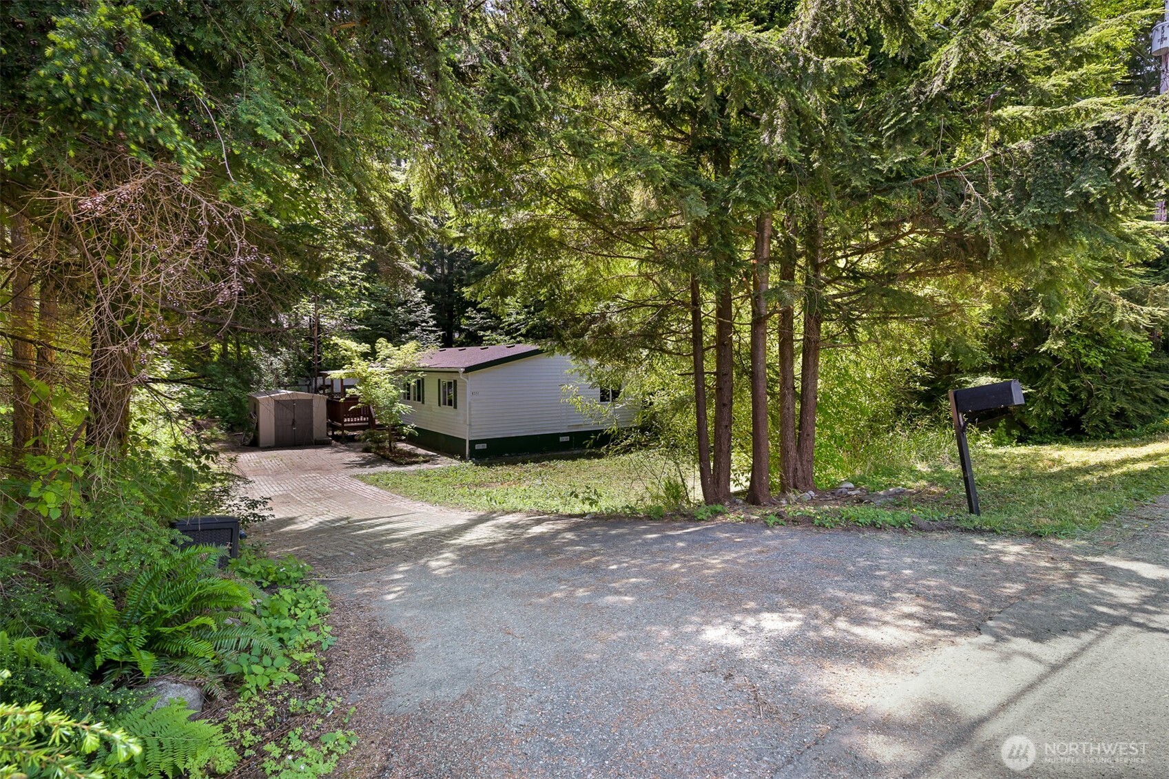8331 Golden Valley Drive Maple Falls WA 98266