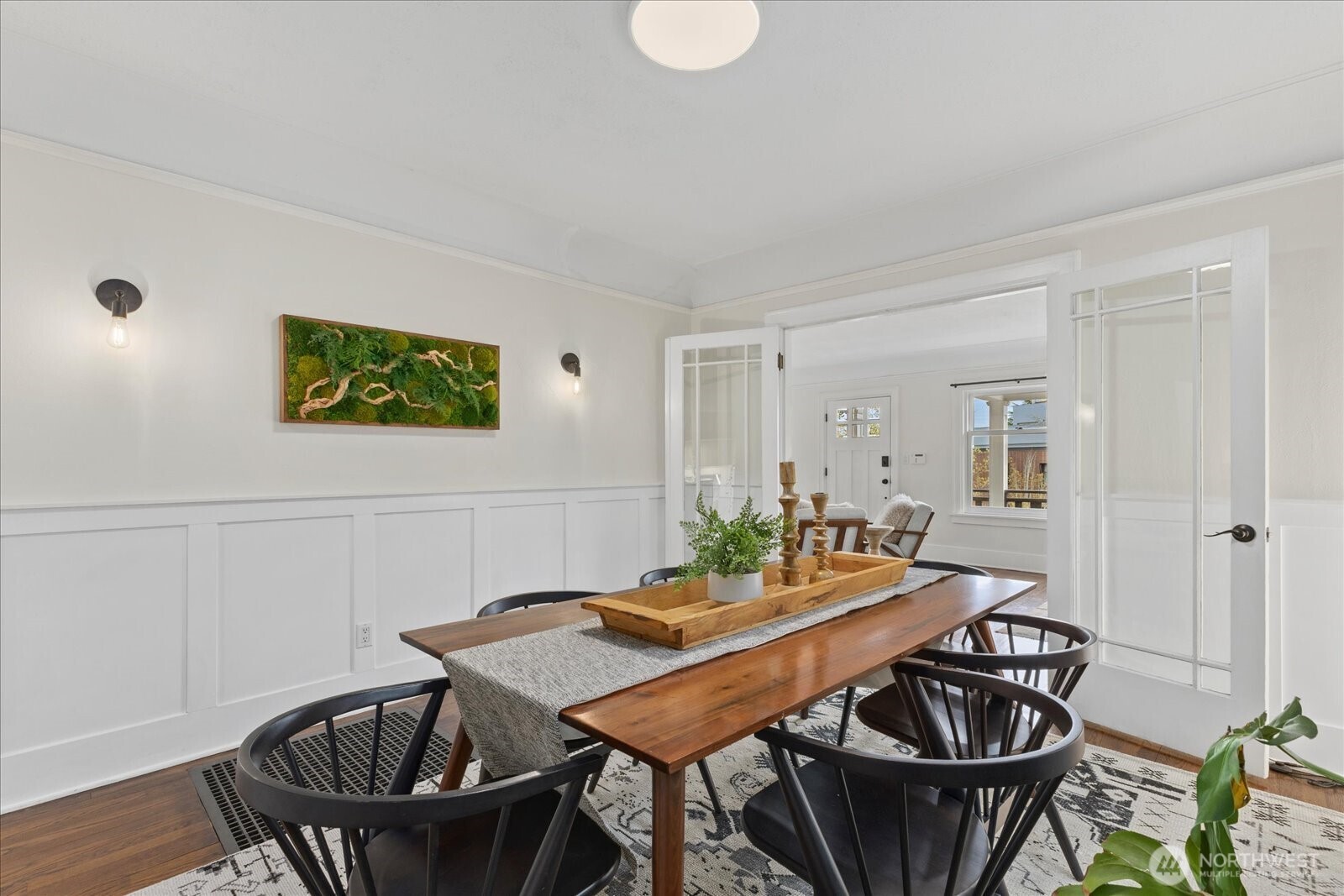 2407 11th Avenue E Seattle WA 98102