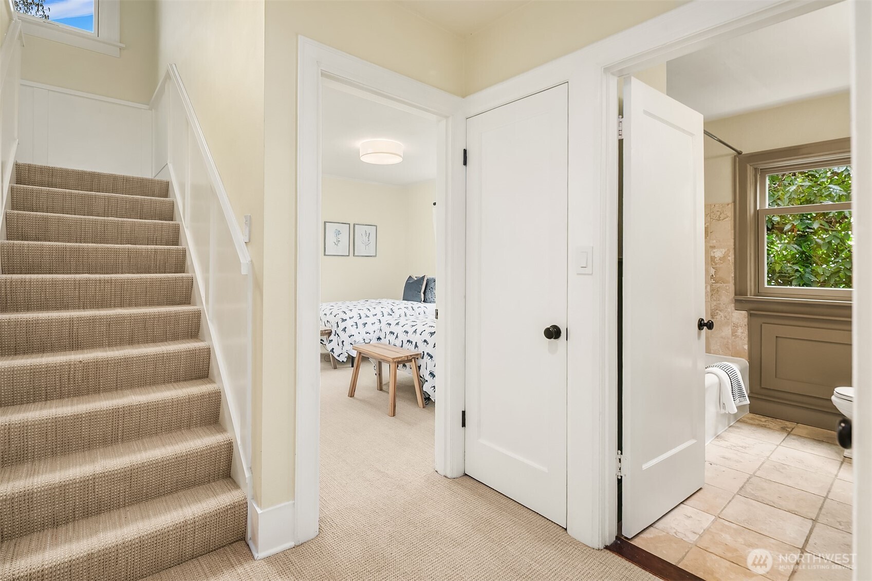 2407 11th Avenue E Seattle WA 98102