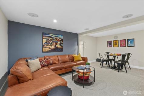 2407 11th Avenue E Seattle WA 98102