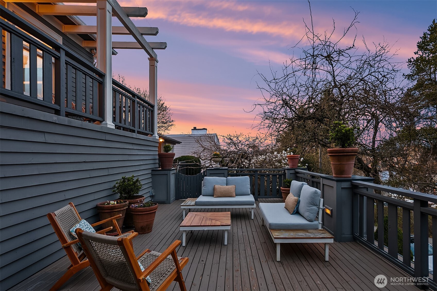 2407 11th Avenue E Seattle WA 98102