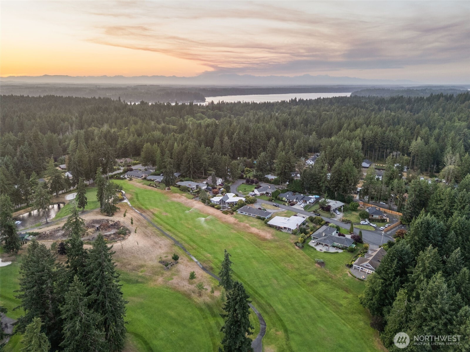 2609 Country Club Court NW Olympia WA 98502