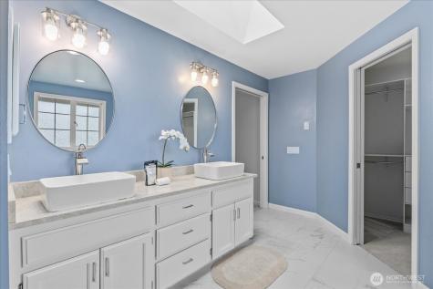 4422 238th Place SE Sammamish WA 98029