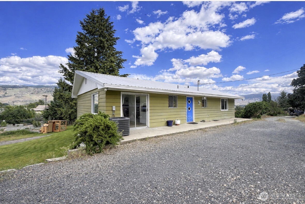 33601 Highway 97 Oroville WA 98844