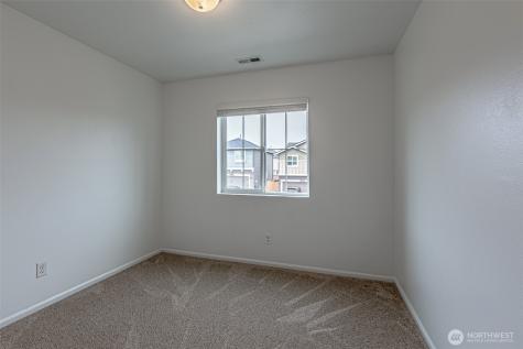 2156 66th Street SE Auburn WA 98092