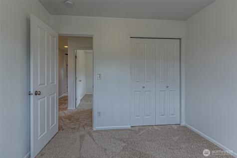 2156 66th Street SE Auburn WA 98092