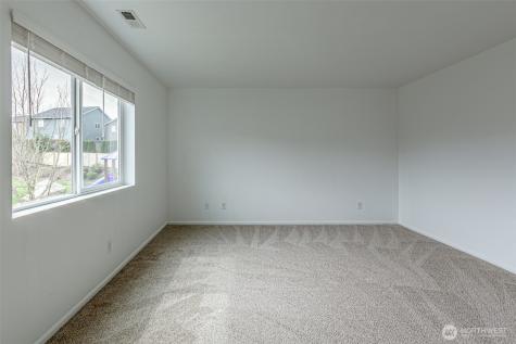 2156 66th Street SE Auburn WA 98092
