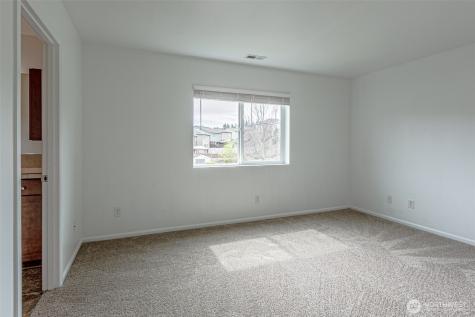 2156 66th Street SE Auburn WA 98092