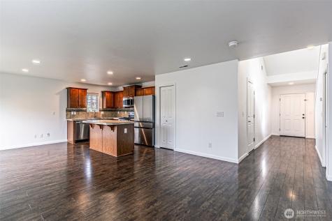2156 66th Street SE Auburn WA 98092