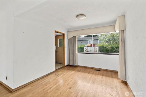 8403 S 120th Street Seattle WA 98178