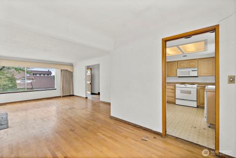 8403 S 120th Street Seattle WA 98178