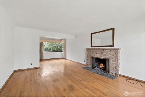 8403 S 120th Street Seattle WA 98178