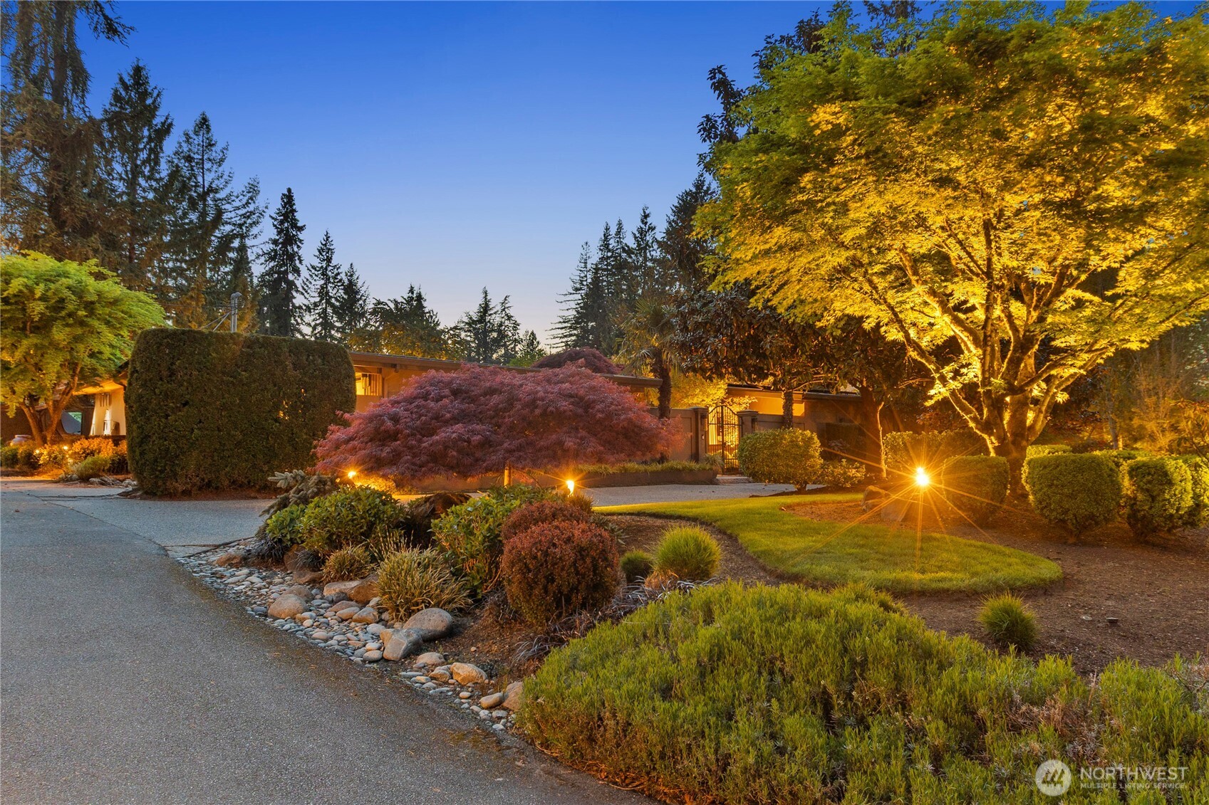 3215 78th Place NE Medina WA 98039