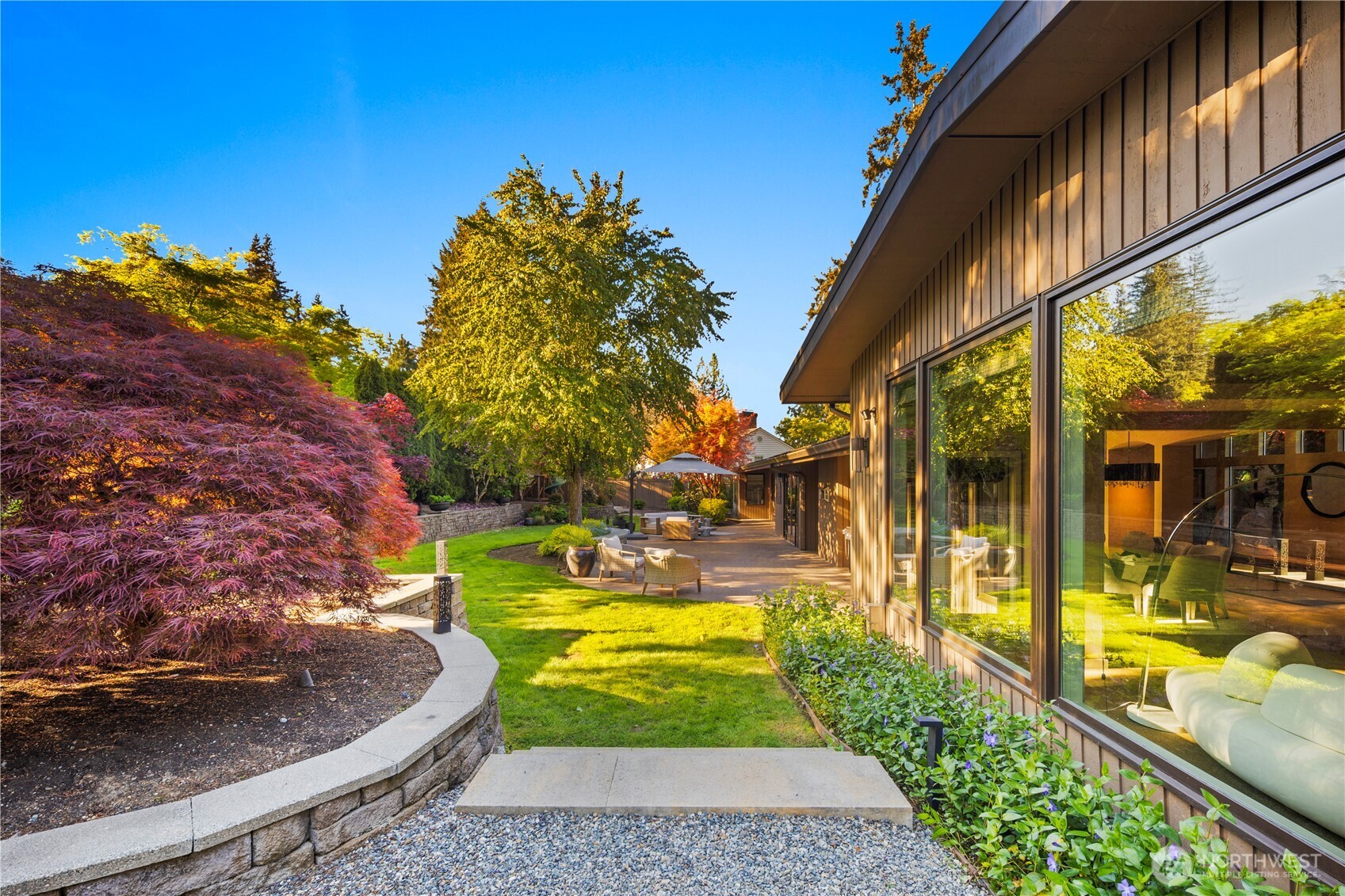 3215 78th Place NE Medina WA 98039