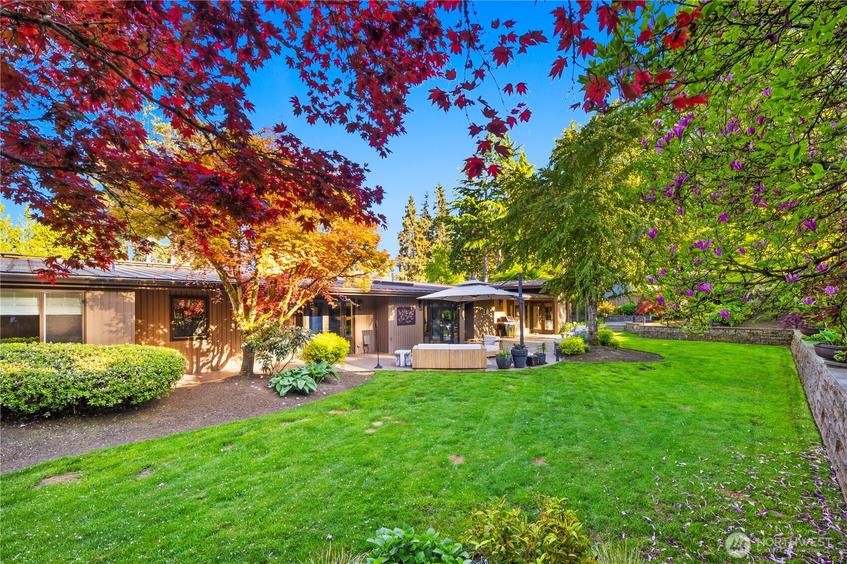 3215 78th Place NE Medina WA 98039