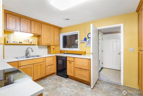 11801 Road K NE Moses Lake WA 98837