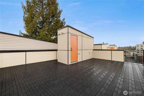 6546 Latona Avenue NE Seattle WA 98115