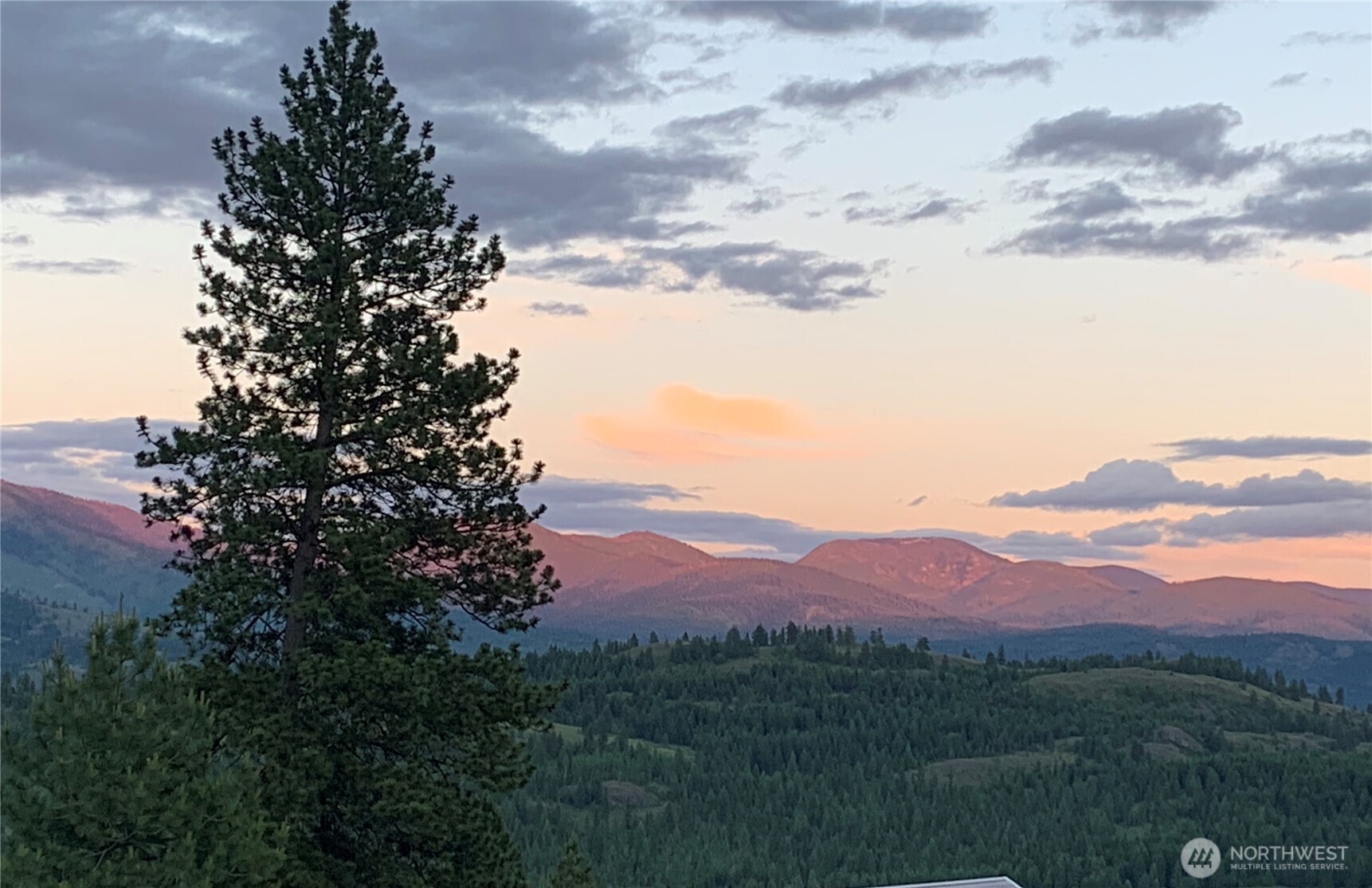 35 Low Ridge Road Malo WA 99150