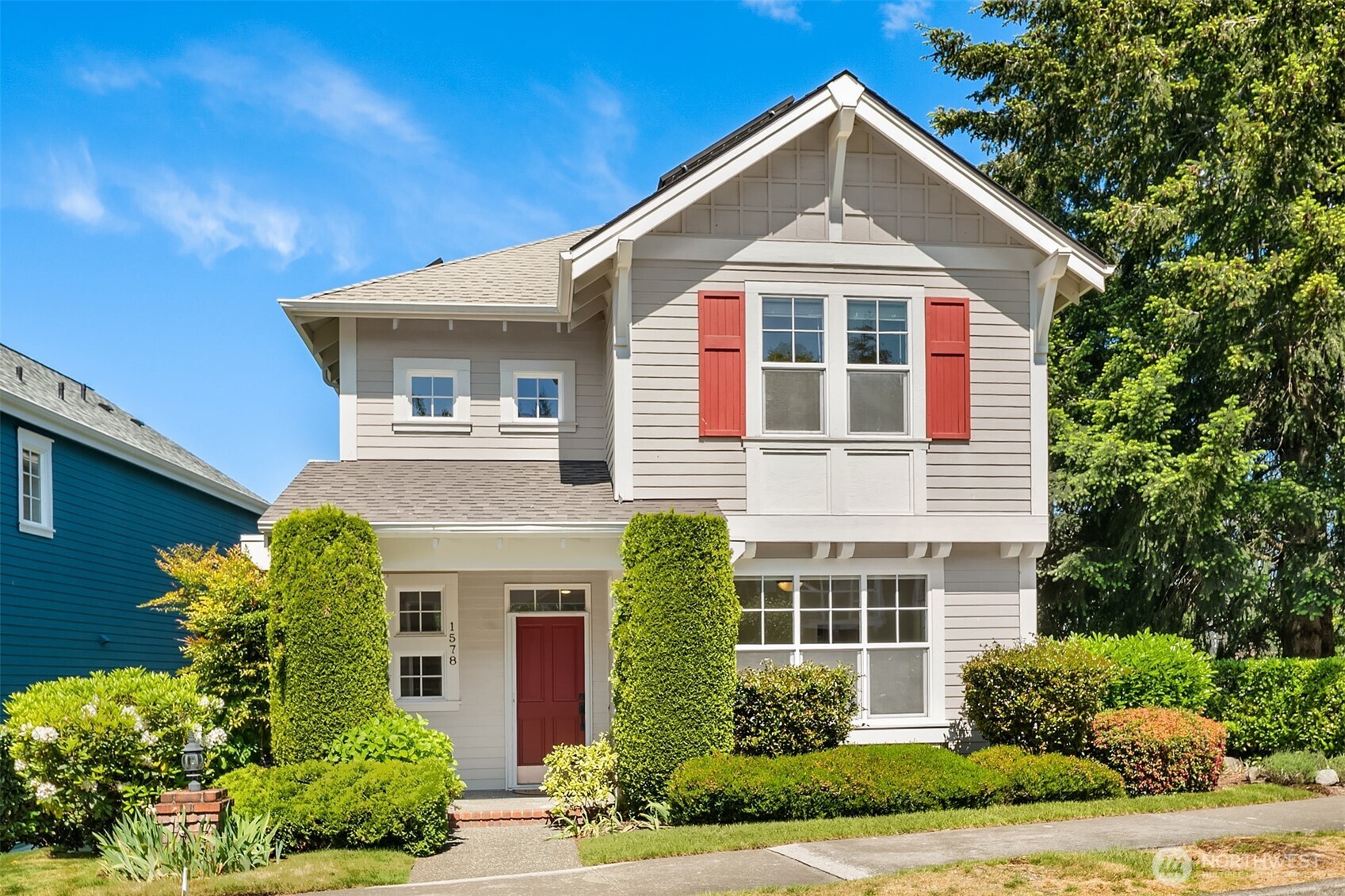 1578 NE Iris Street Issaquah WA 98029