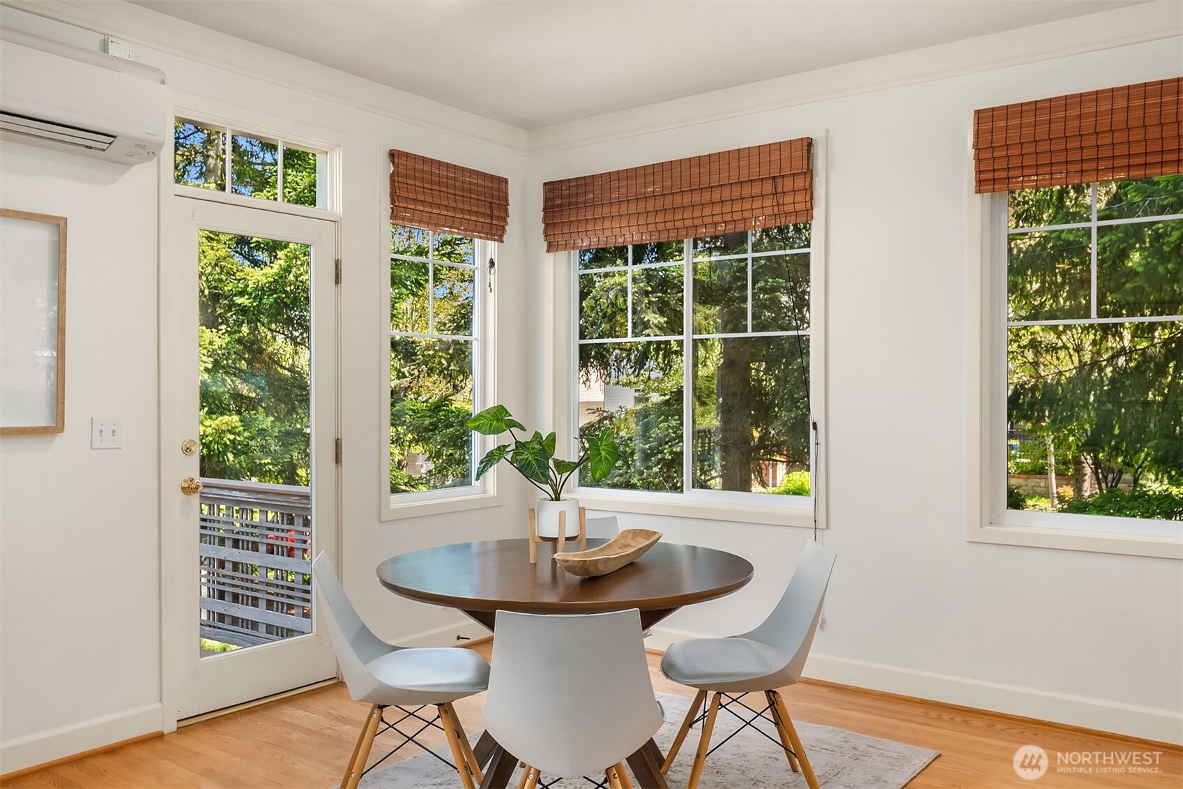 1578 NE Iris Street Issaquah WA 98029