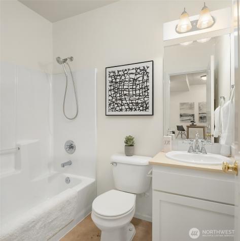 1578 NE Iris Street Issaquah WA 98029