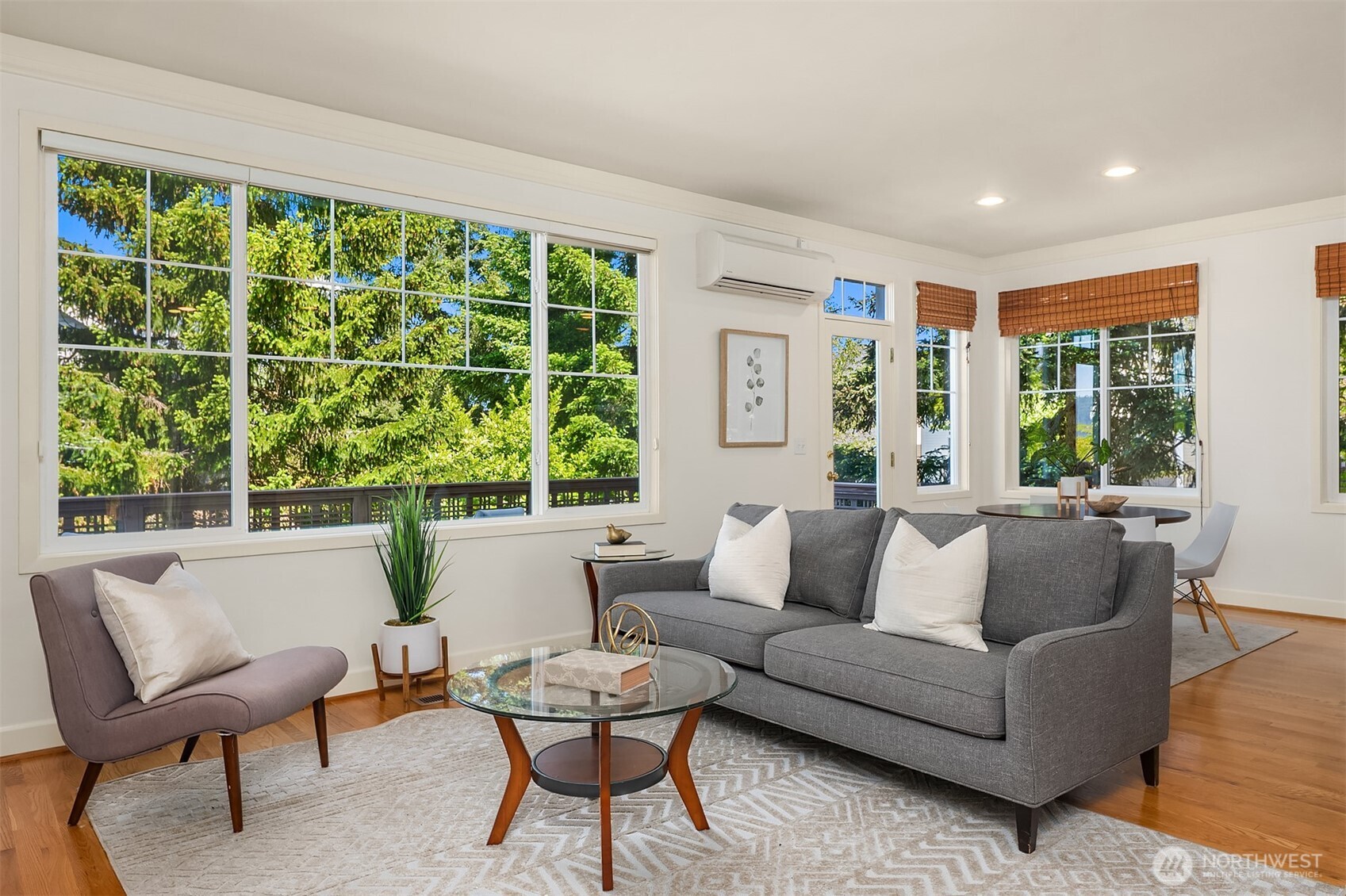 1578 NE Iris Street Issaquah WA 98029