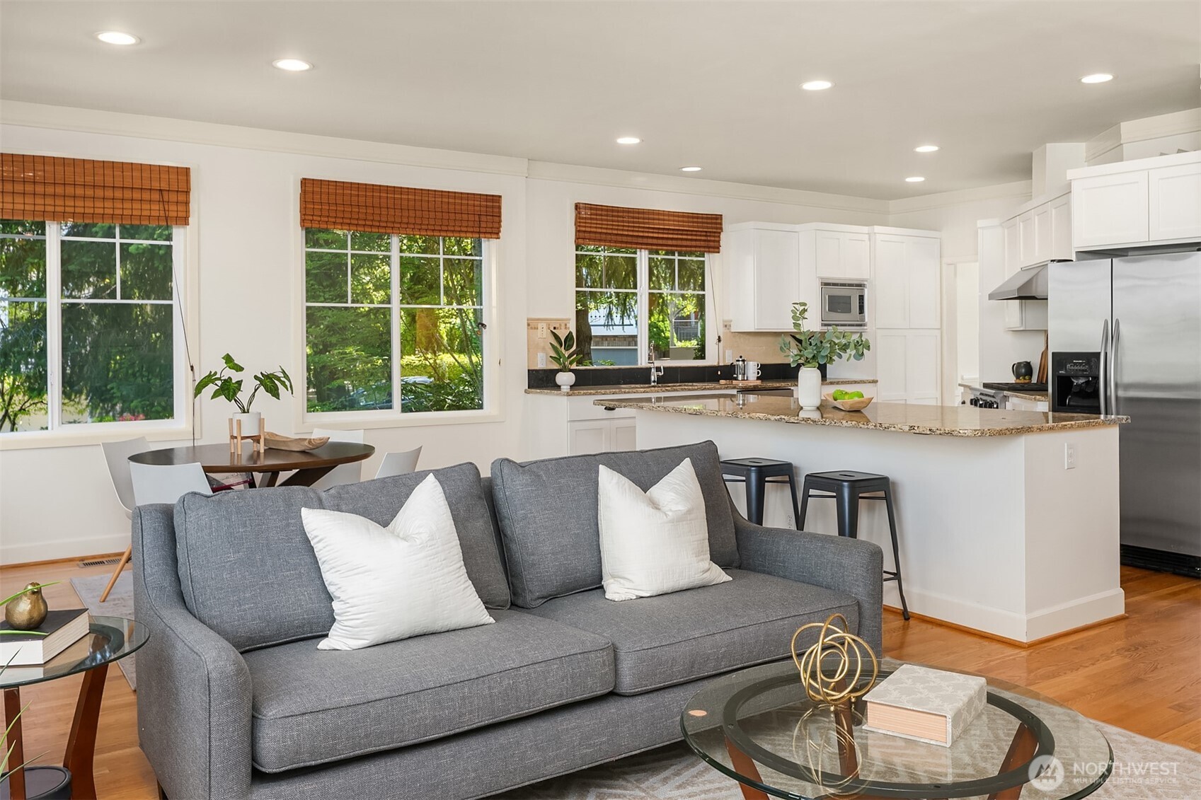 1578 NE Iris Street Issaquah WA 98029