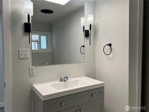 18501 52nd Avenue W Lynnwood WA 98037