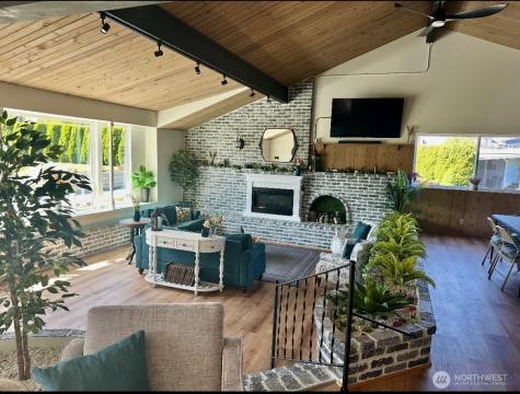 18501 52nd Avenue W Lynnwood WA 98037