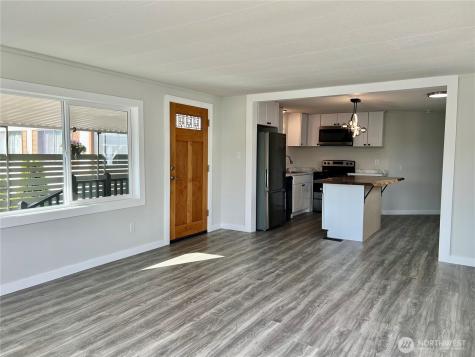 18501 52nd Avenue W Lynnwood WA 98037