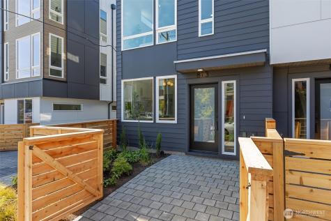 813 NW 63rd Street Seattle WA 98107