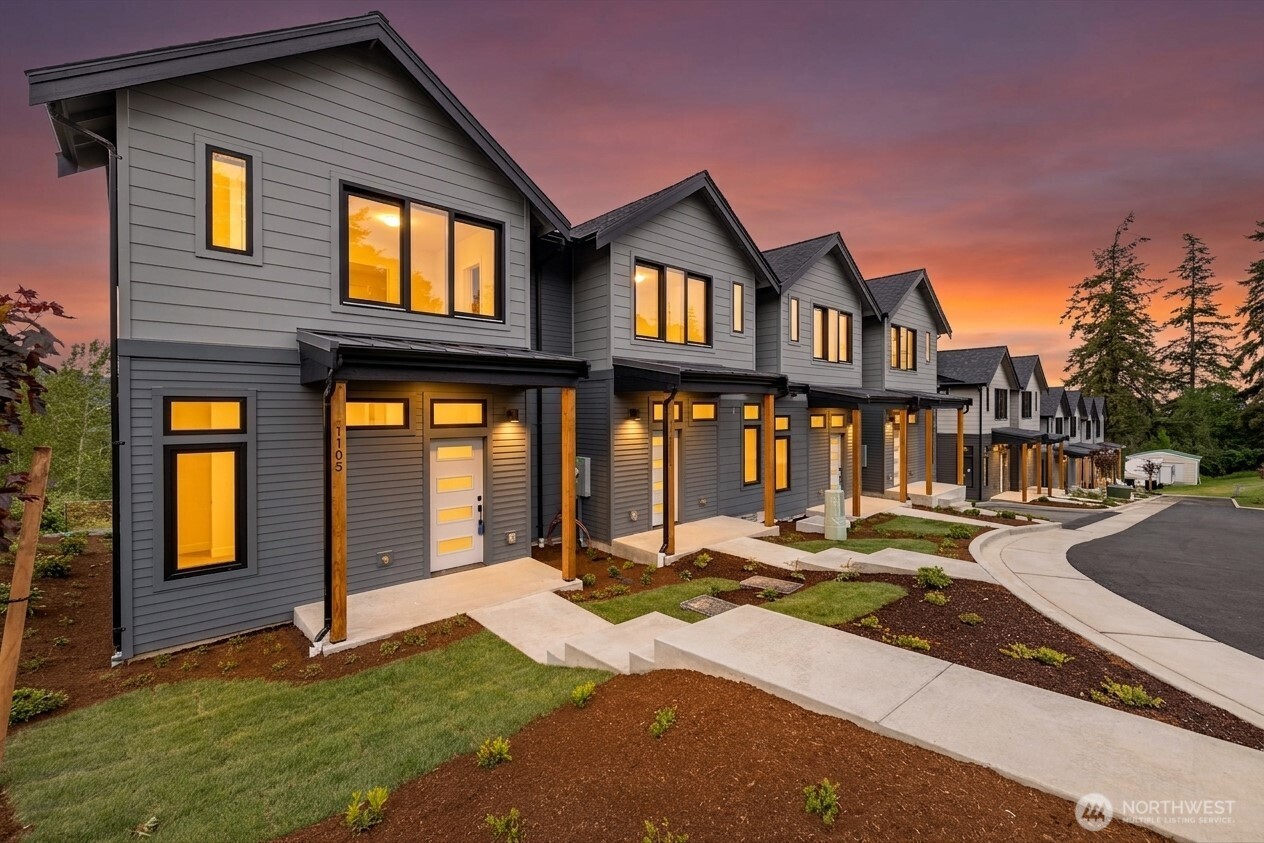 1109 Divine Lane Bellingham WA 98229