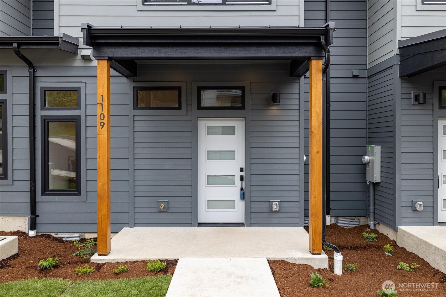 1109 Divine Lane Bellingham WA 98229