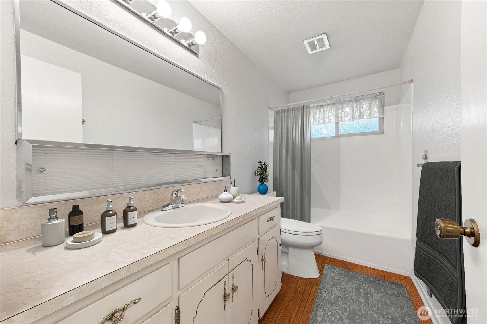 10514 90th Avenue SW Lakewood WA 98498