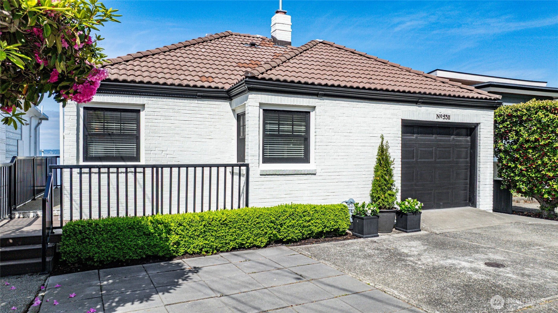 5311 Beach Drive SW Seattle WA 98136