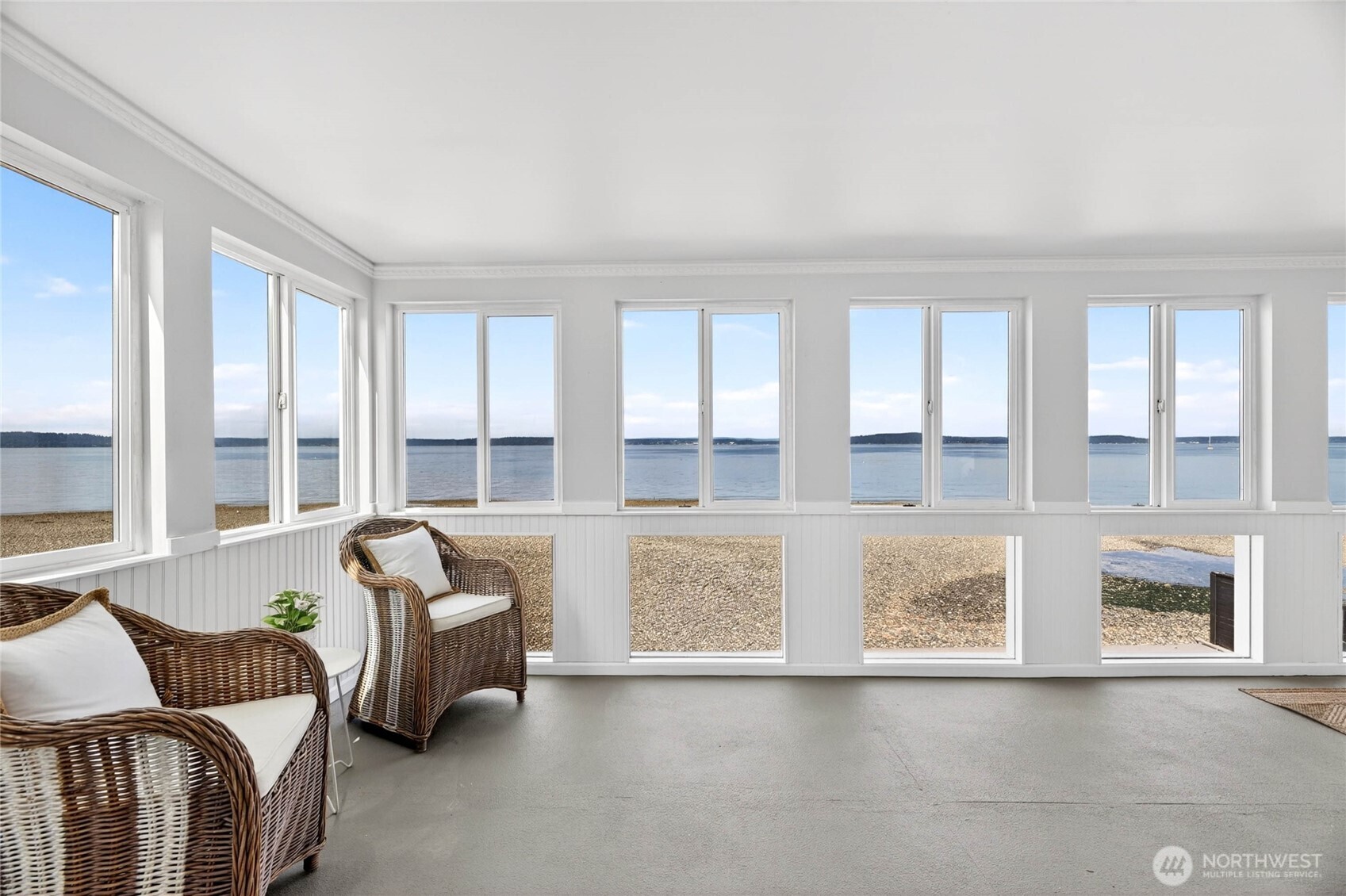5311 Beach Drive SW Seattle WA 98136