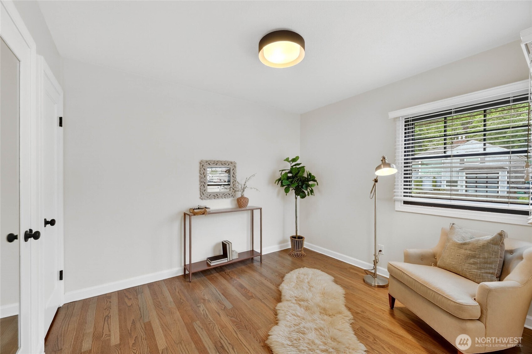 5311 Beach Drive SW Seattle WA 98136