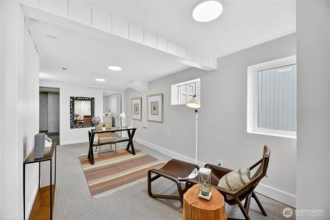 5311 Beach Drive SW Seattle WA 98136