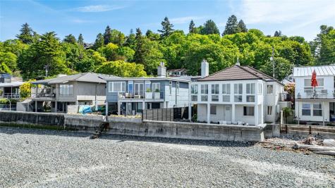 5311 Beach Drive SW Seattle WA 98136