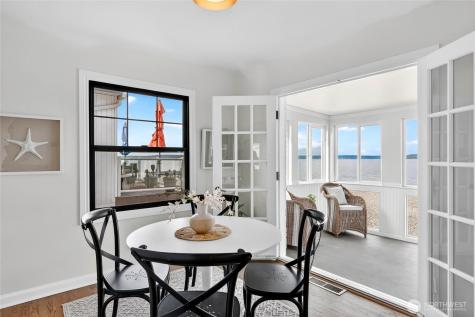 5311 Beach Drive SW Seattle WA 98136
