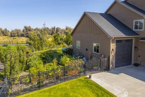 7724 Dune Lake Road SE Moses Lake WA 98837