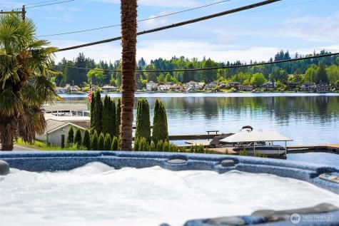 418 S Lake Stevens Road Lake Stevens WA 98258