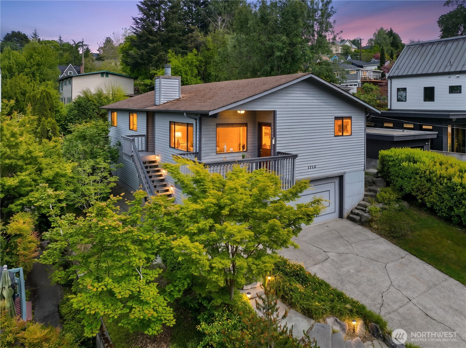 1710 30th Avenue Seattle WA 98122