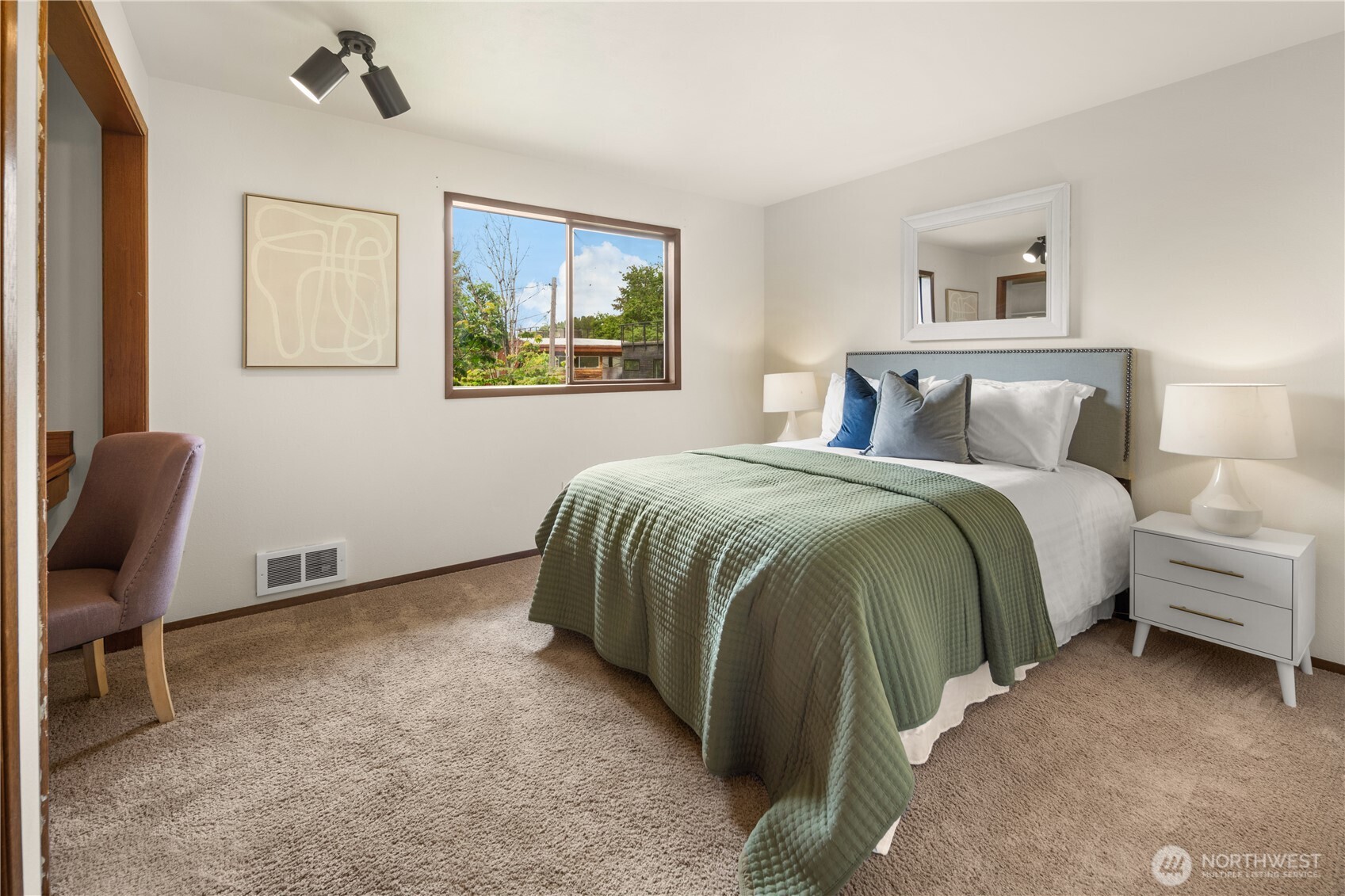 1710 30th Avenue Seattle WA 98122