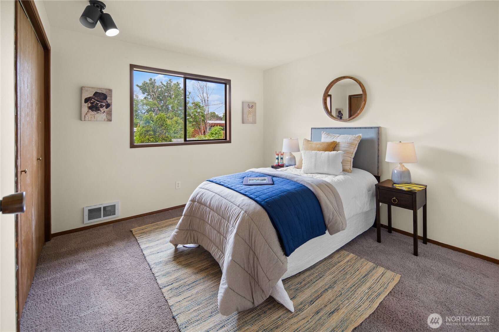 1710 30th Avenue Seattle WA 98122
