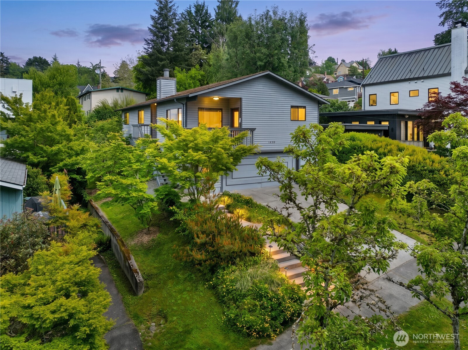 1710 30th Avenue Seattle WA 98122
