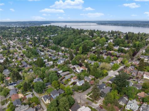 1710 30th Avenue Seattle WA 98122