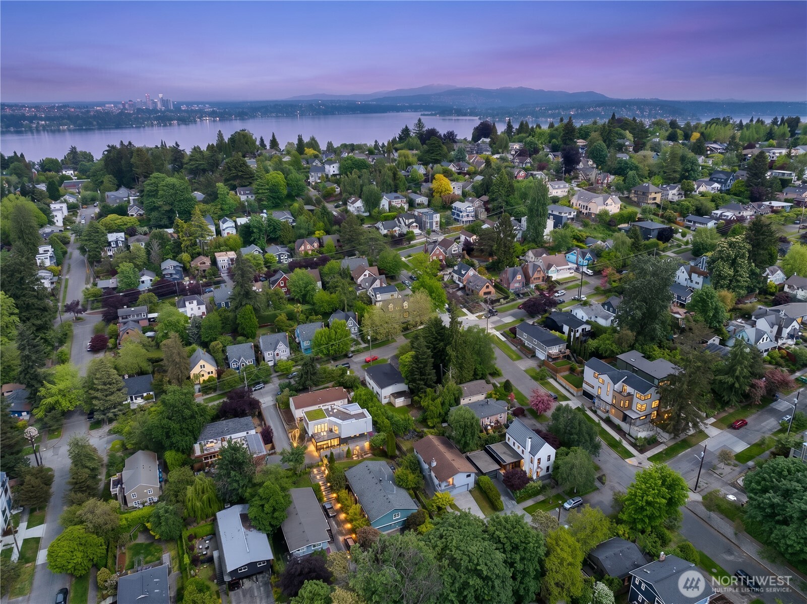 1710 30th Avenue Seattle WA 98122