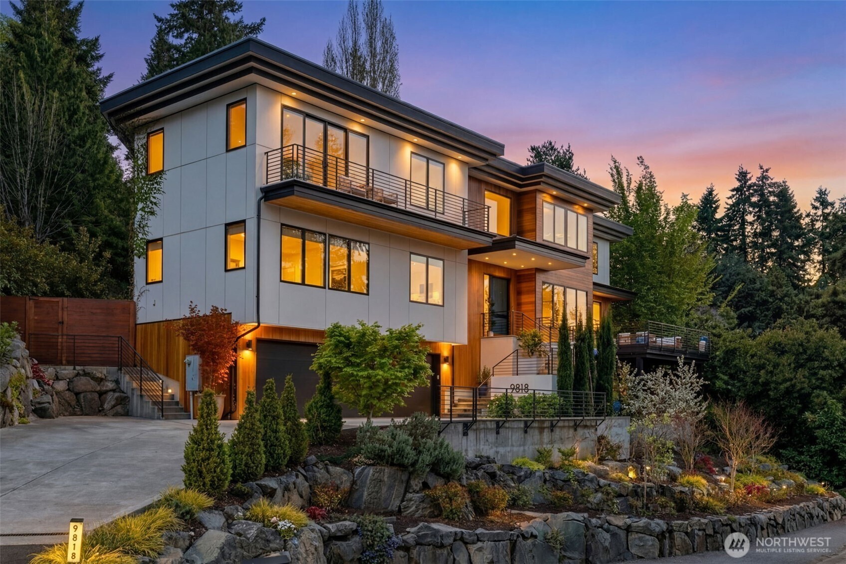 9818 SE 42nd Place Mercer Island WA 98040